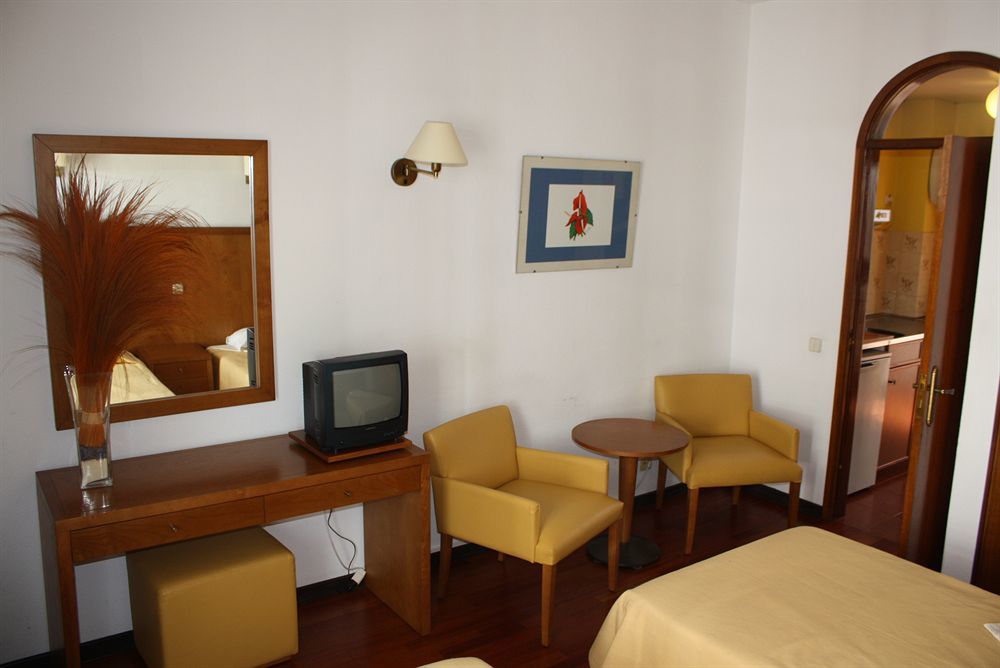 Apartamentos Turisticos Paraiso Funchal  Luaran gambar